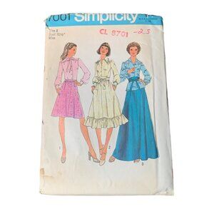 Simplicity 7001 Vintage Sewing Pattern 1975 Misses Shirt Skirt Size 8 uncut